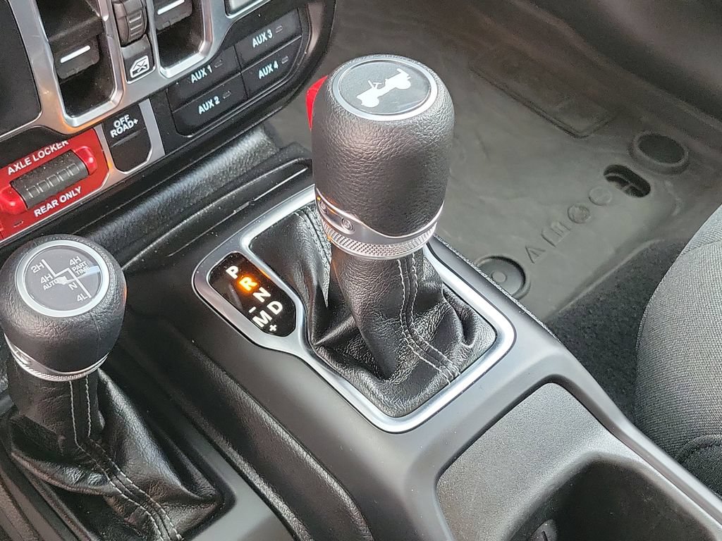 Used 2025 Jeep Wrangler Unlimited Sport S 4xe AWD/4WD image 26