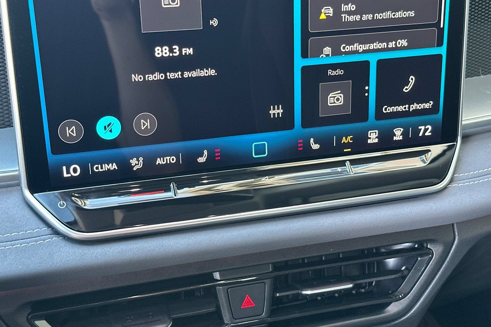 New 2026 Volkswagen Tiguan SE FWD image 20