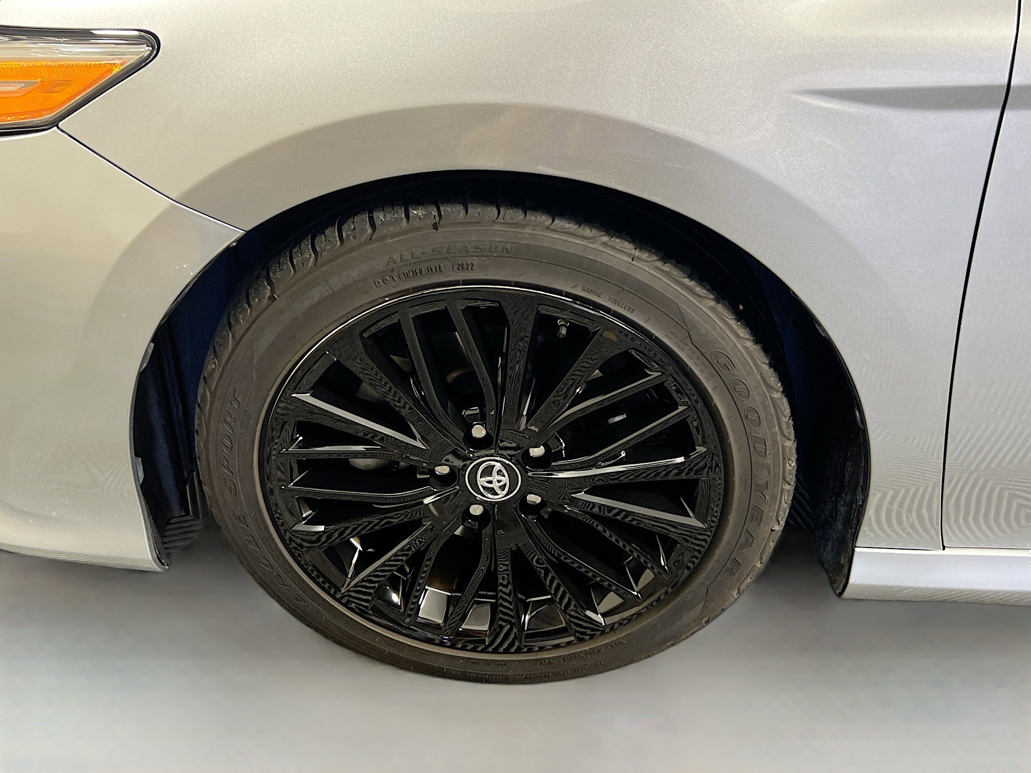 Used 2018 Toyota Camry XLE w/ Audio Package FWD image 13