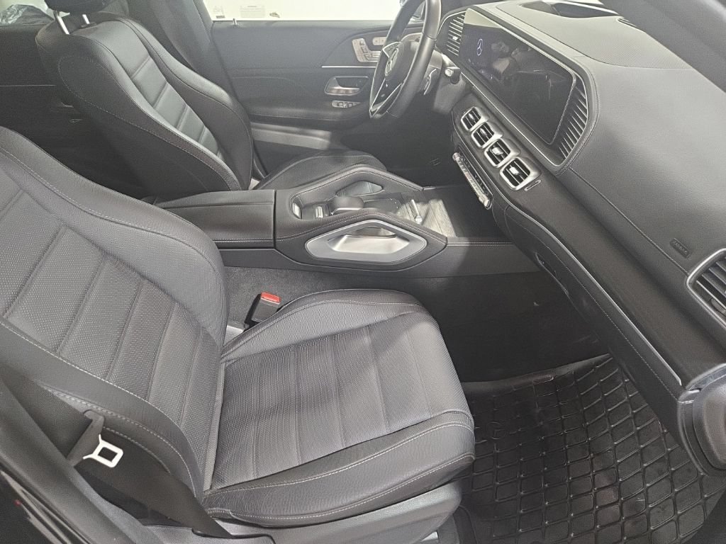 Used 2025 Mercedes-Benz GLE 580 4MATIC image 25