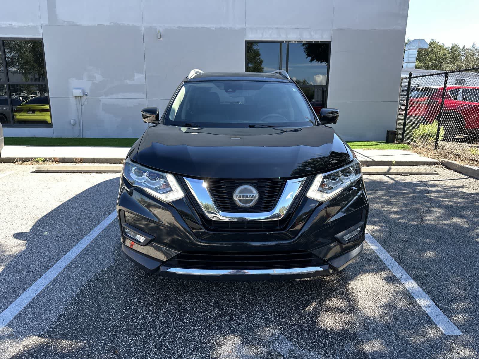 Used 2020 Nissan Rogue SL w/ Premium Package FWD image 12