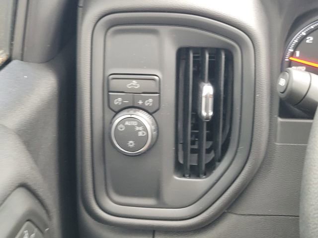 New 2025 Chevrolet Silverado 1500 W/T image 11