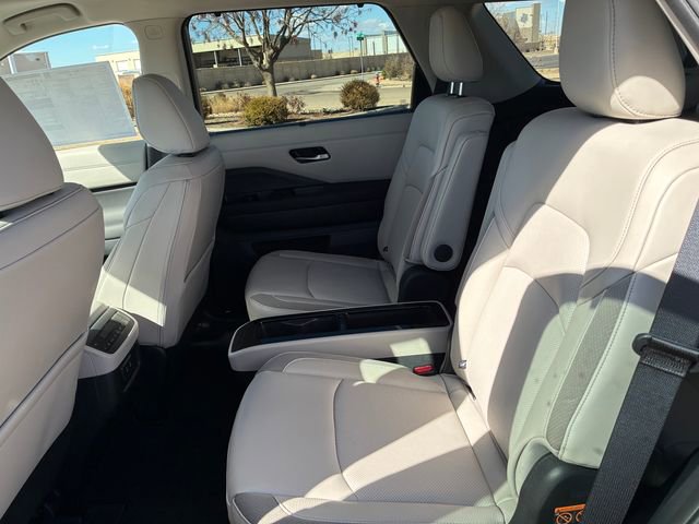 New 2026 Nissan Pathfinder SL image 20