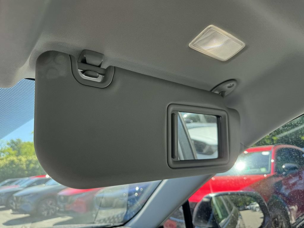 Used 2023 Toyota RAV4 LE AWD/4WD image 33