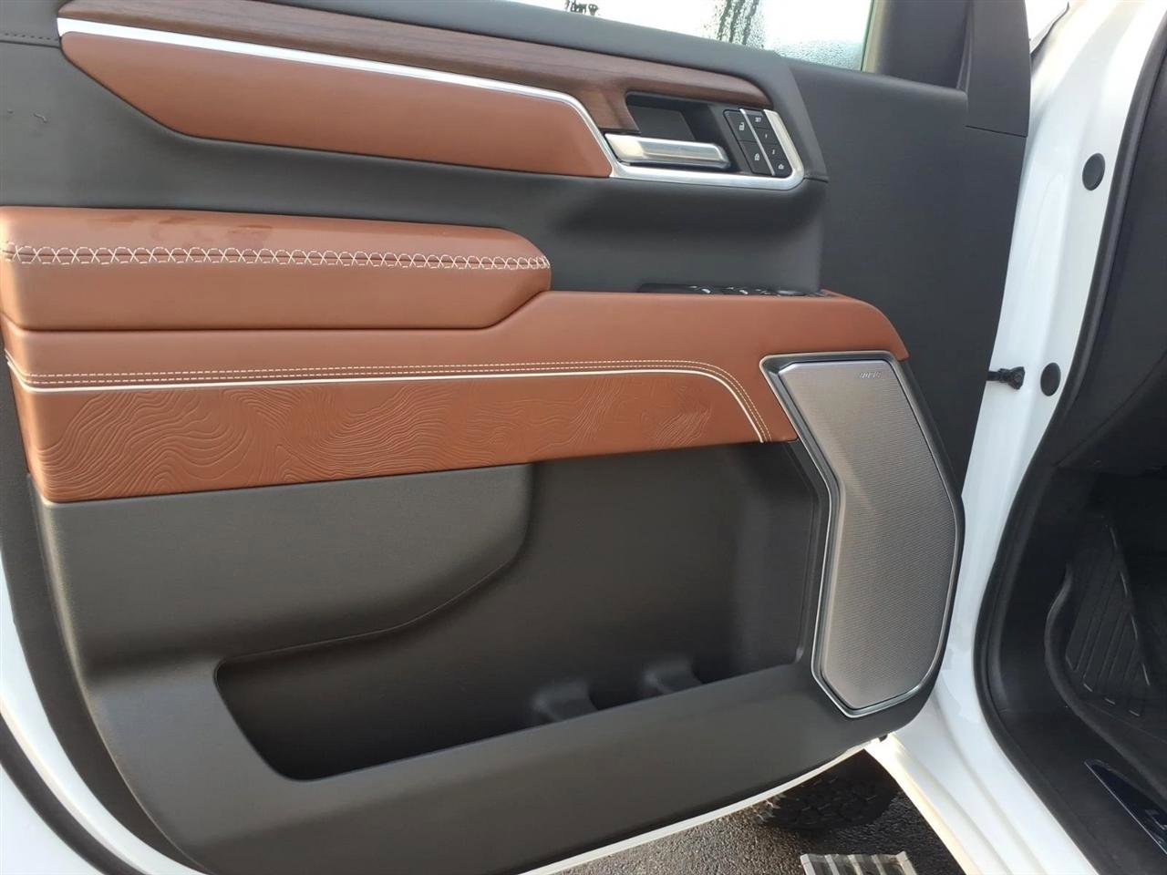 New 2026 GMC Sierra 2500 Denali Ultimate image 13