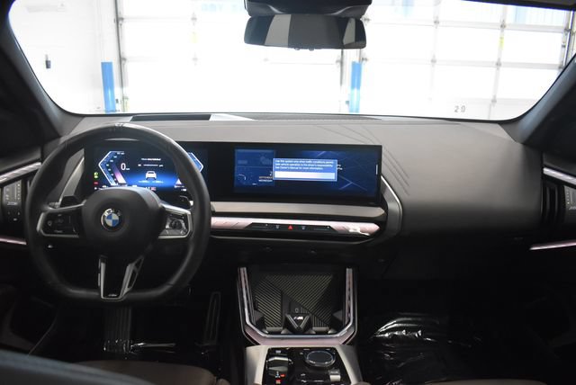Used 2025 BMW X3 xDrive30i AWD/4WD image 5