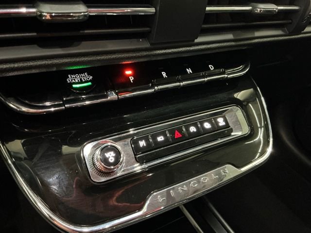 Used 2024 Lincoln Corsair Reserve w/ Jet Appearance Package image 22