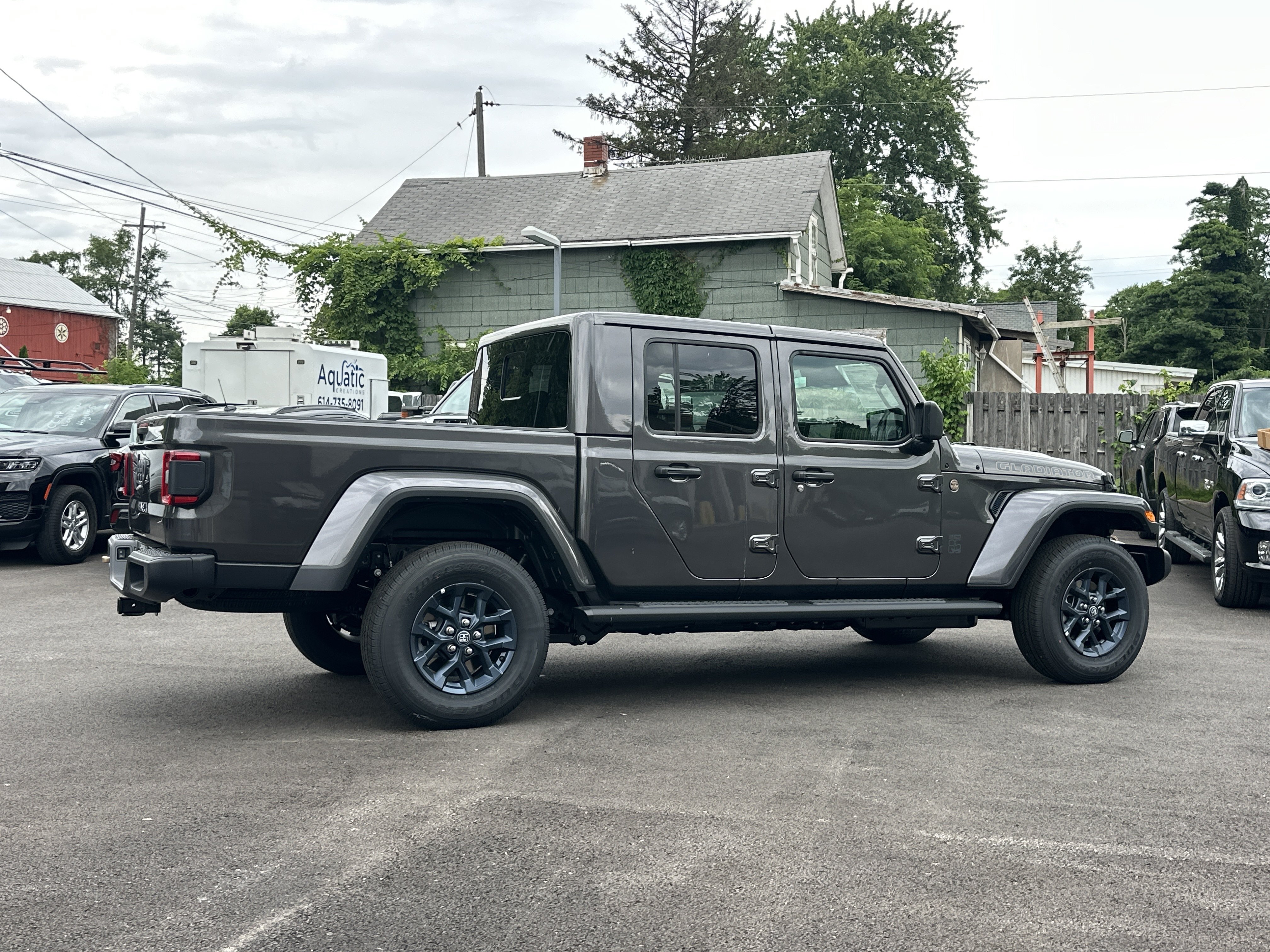 New 2026 Jeep Gladiator Sport AWD/4WD image 19