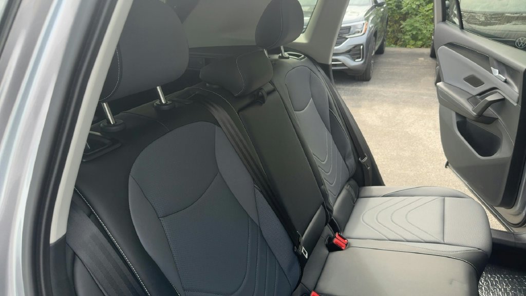Certified 2026 Volkswagen Tiguan SE AWD/4WD image 22