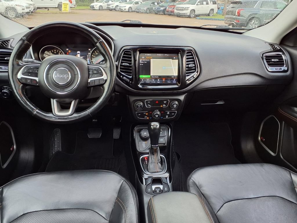 Used 2018 Jeep Compass Limited w/ Navigation Group AWD/4WD image 9