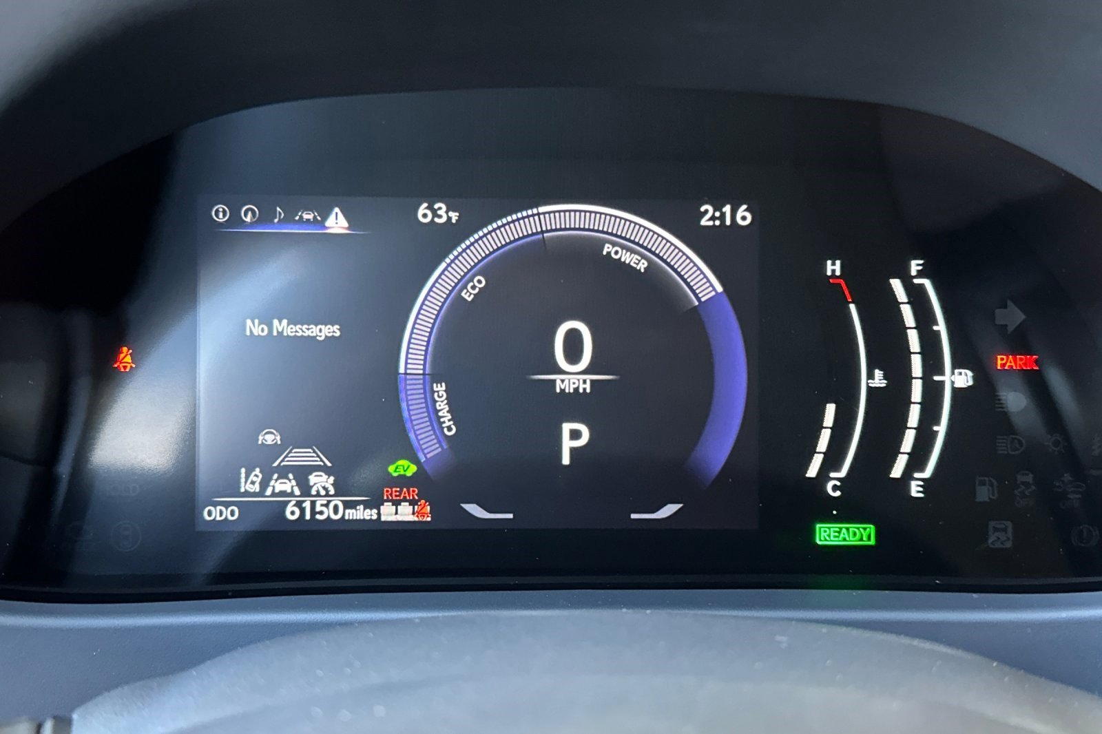 Certified 2025 Lexus UX 300h FWD w/ Accessory Package (Z2) image 21
