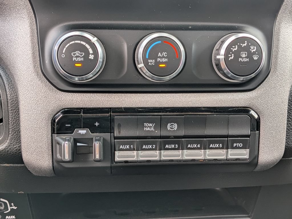 Used 2024 RAM 5500 Tradesman AWD/4WD image 31