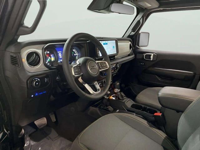 Used 2025 Jeep Wrangler Unlimited Sahara w/ Safety Group image 58