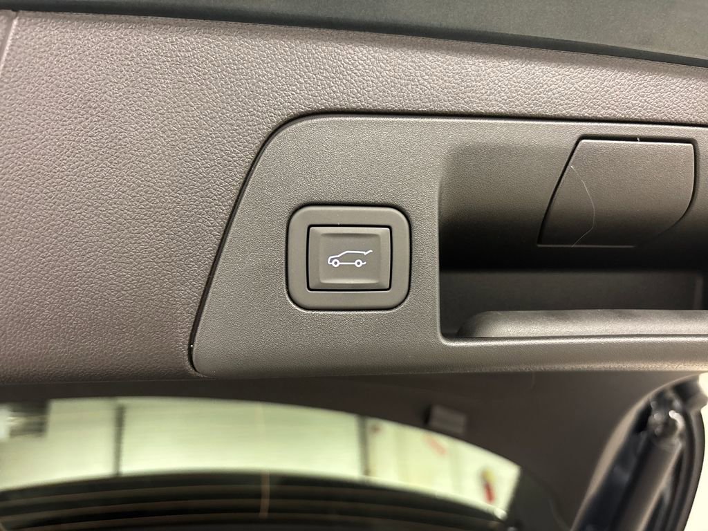 New 2026 Buick Envision Sport Touring AWD/4WD image 17