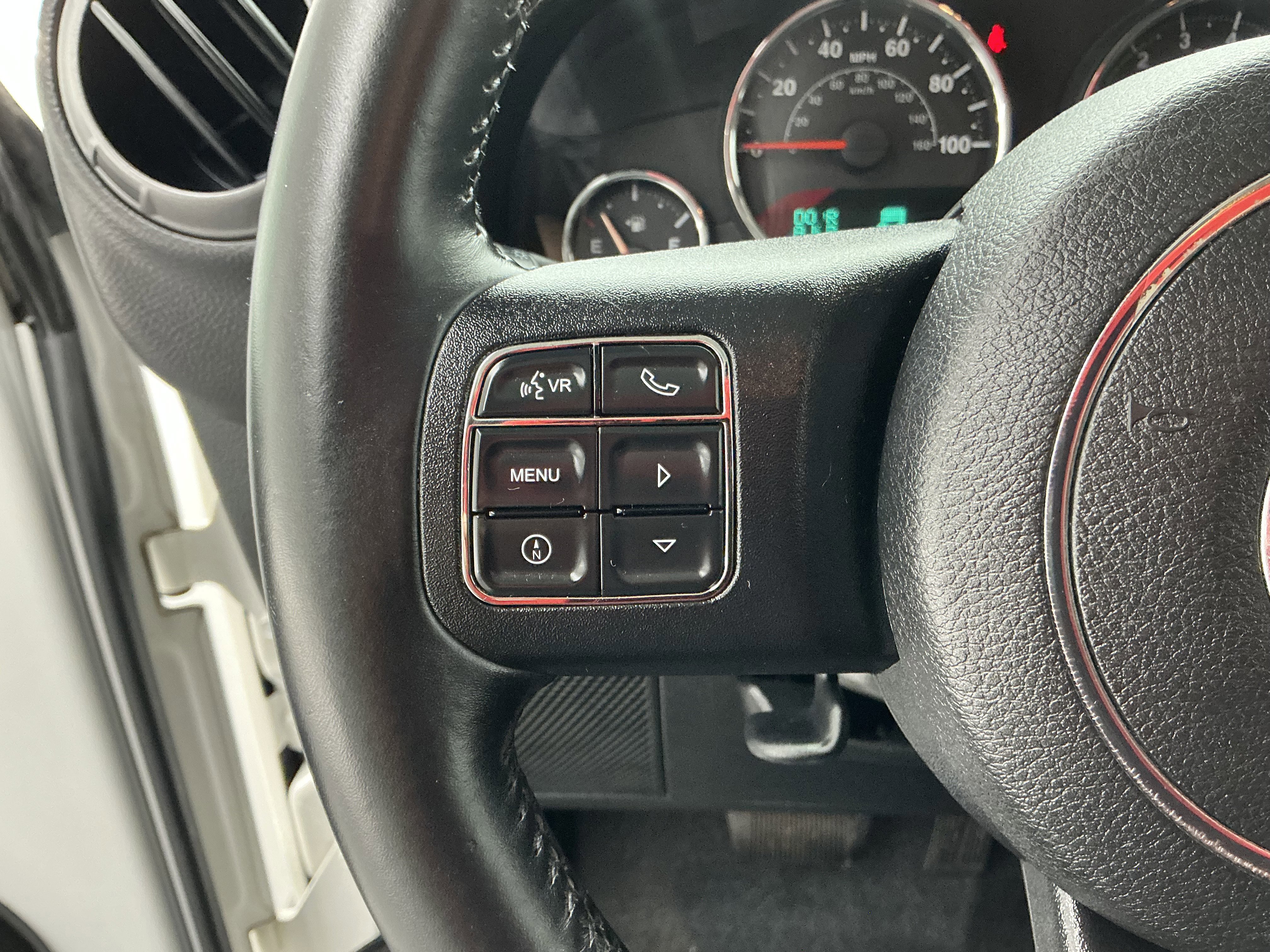 Used 2013 Jeep Wrangler Unlimited Sport image 8
