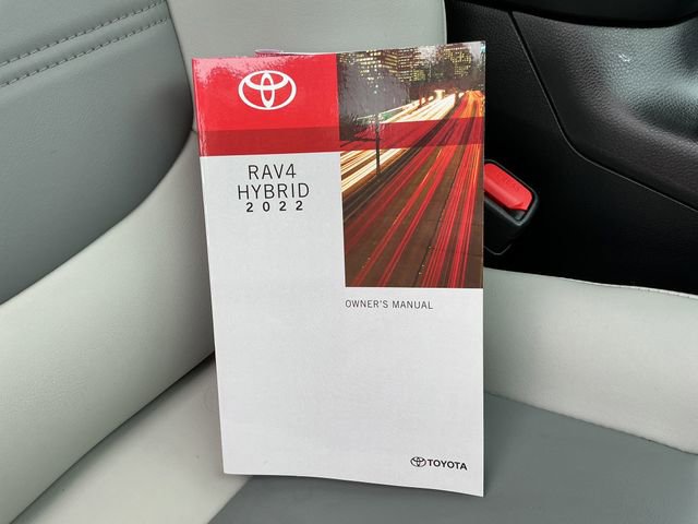 Used 2022 Toyota RAV4 XLE Premium image 50