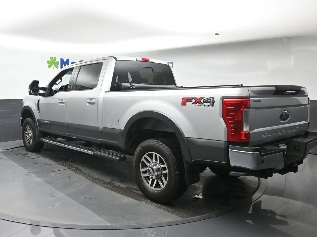 Used 2019 Ford F350 Lariat image 24