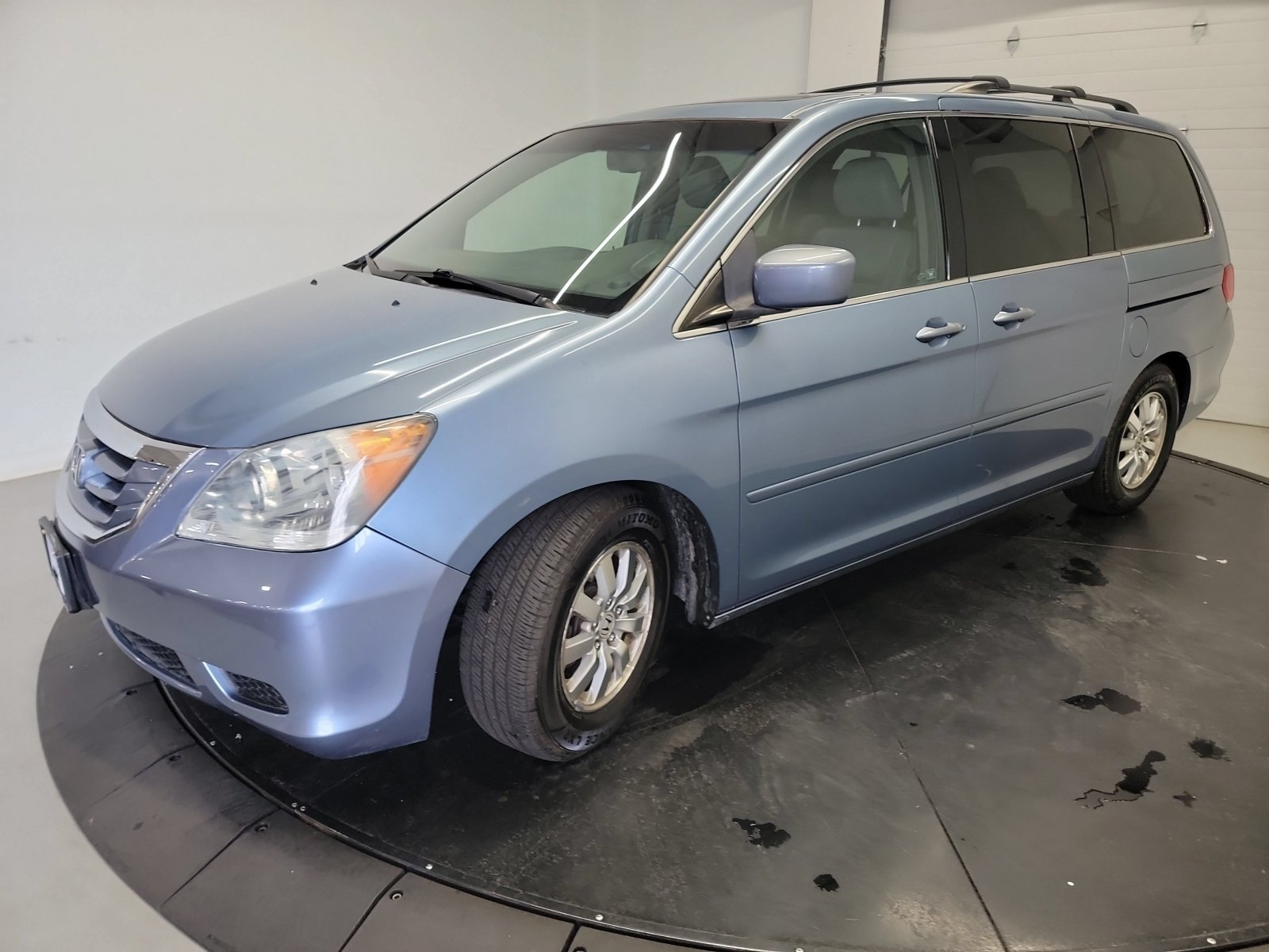 Used 2010 Honda Odyssey EX-L image 3