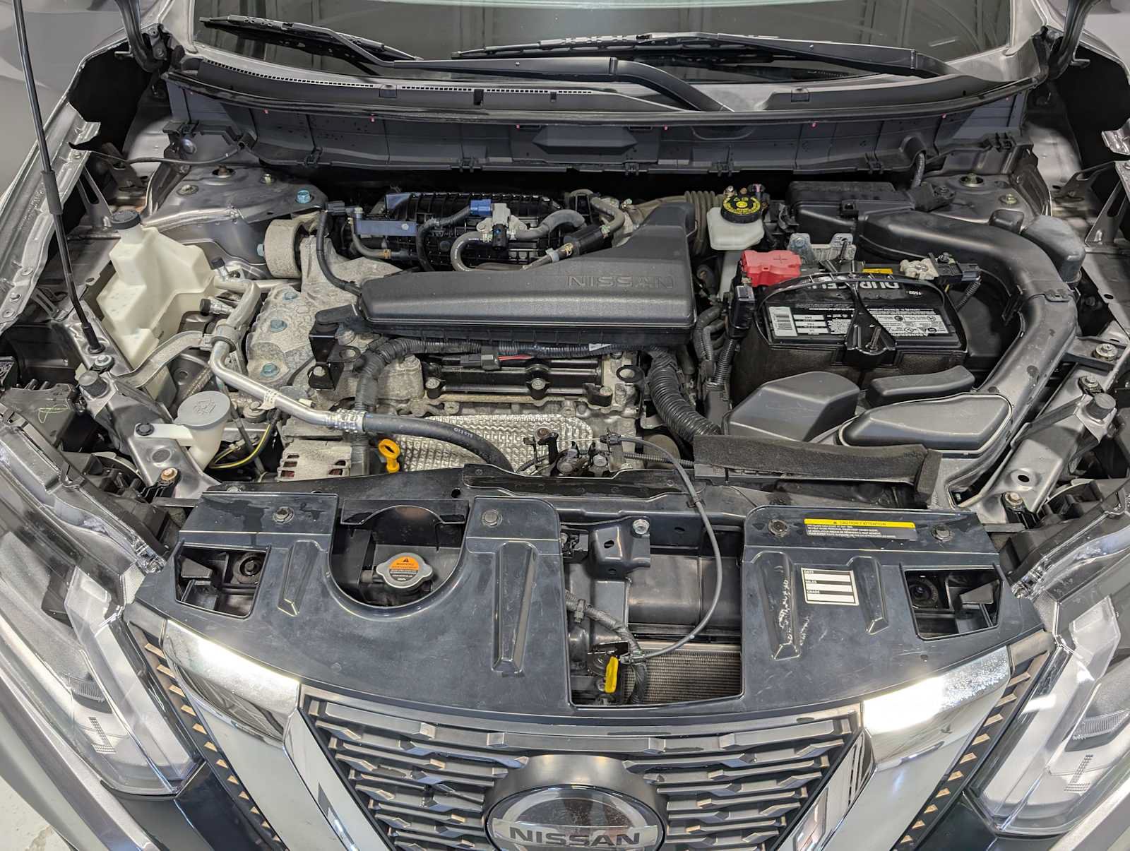 Used 2020 Nissan Rogue SV AWD/4WD image 14