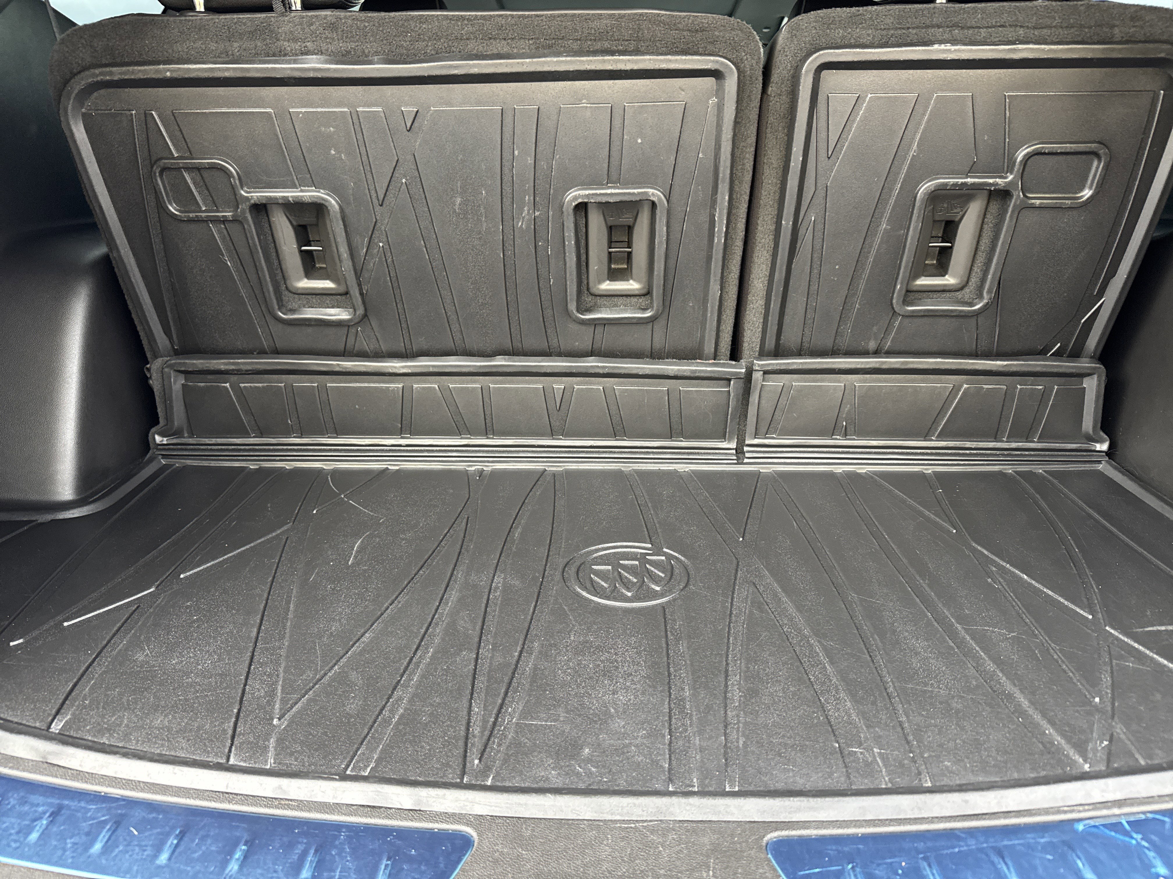 Used 2022 Buick Enclave Avenir w/ Avenir Technology Package image 33