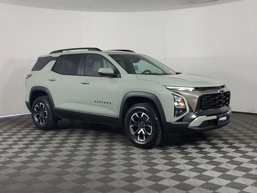 New 2026 Chevrolet Equinox ACTIV image 2