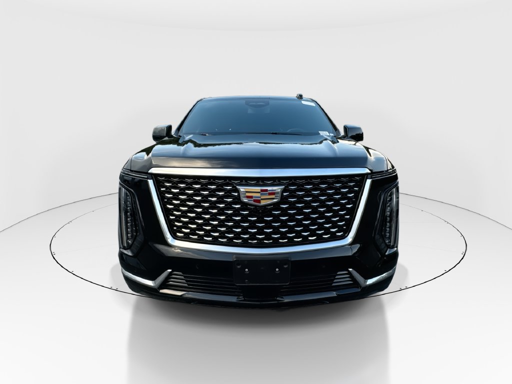 Used 2025 Cadillac Escalade ESV Luxury AWD/4WD image 3