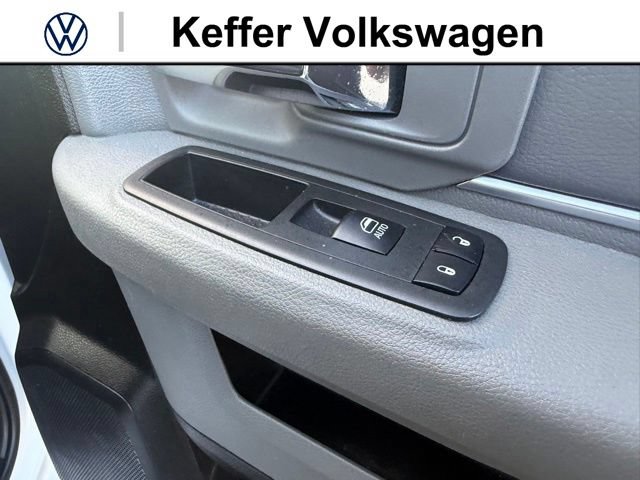 Used 2019 RAM 1500 Classic Warlock AWD/4WD image 32