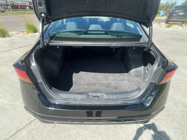 Used 2025 Nissan Altima 2.5 SV w/ SV Special Edition Package AWD/4WD image 29