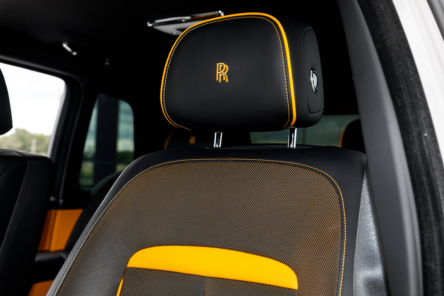 Certified 2024 Rolls-Royce Cullinan w/ Interior Detailing Package AWD/4WD image 37