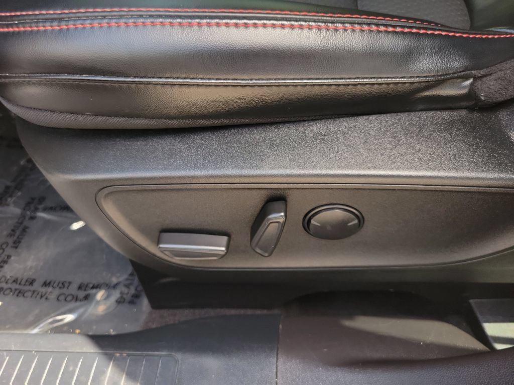 Certified 2023 Ford Escape ST-Line w/ Tech Pack #1 FWD image 17