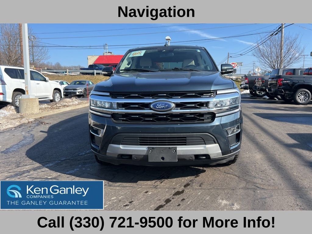 Used 2023 Ford Expedition Limited image 3
