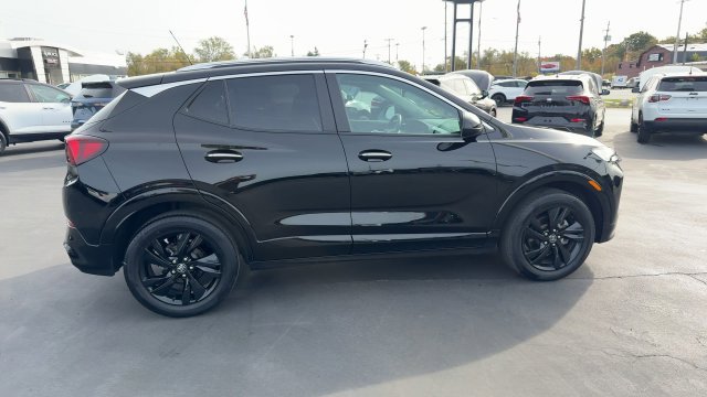 Certified 2024 Buick Encore GX Sport Touring AWD/4WD image 9