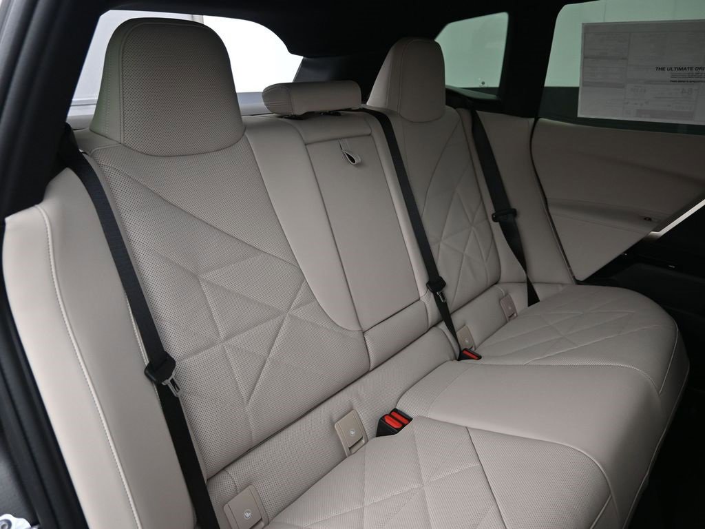 Certified 2026 BMW iX xDrive45 w/ Premium Package image 19