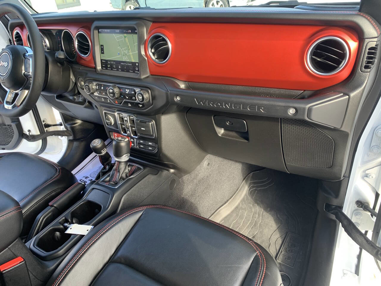 Used 2023 Jeep Wrangler Unlimited Rubicon w/ Dual Top Group AWD/4WD image 32