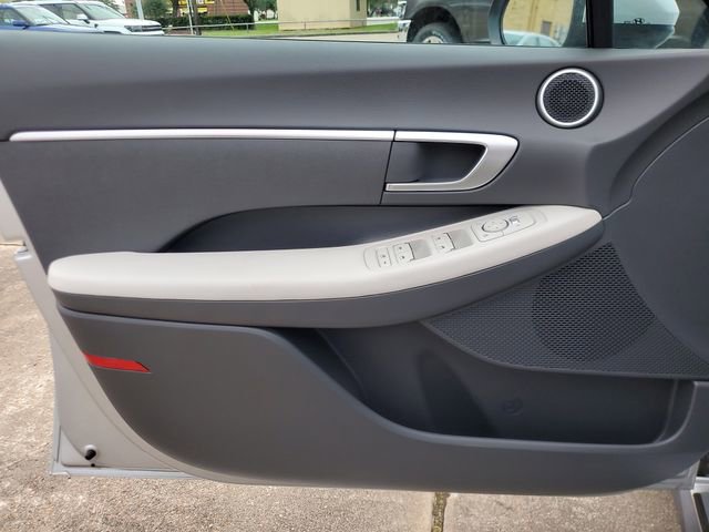 Used 2025 Hyundai Sonata SE image 16
