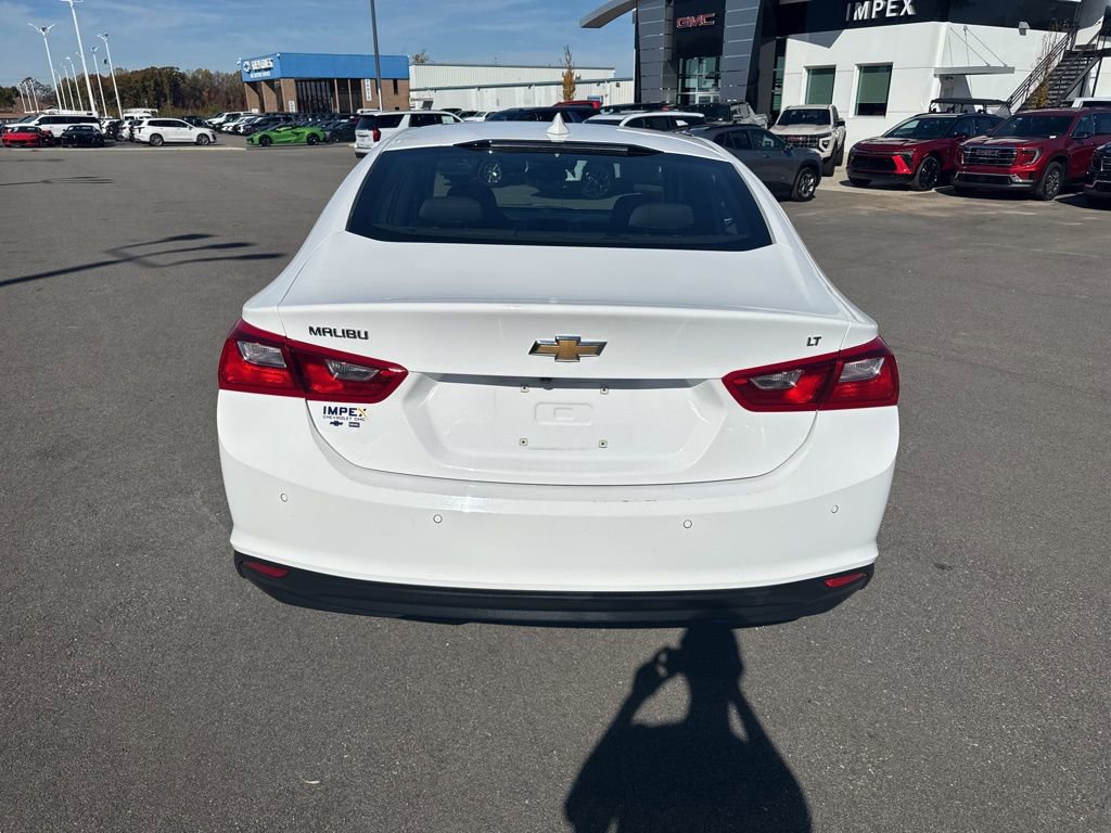 Used 2024 Chevrolet Malibu LT image 4