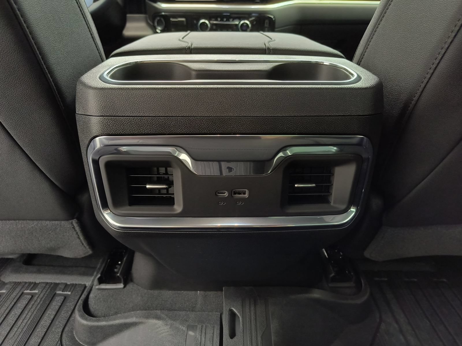 New 2026 GMC Sierra 1500 Elevation w/ Elevation Premium Package AWD/4WD image 22