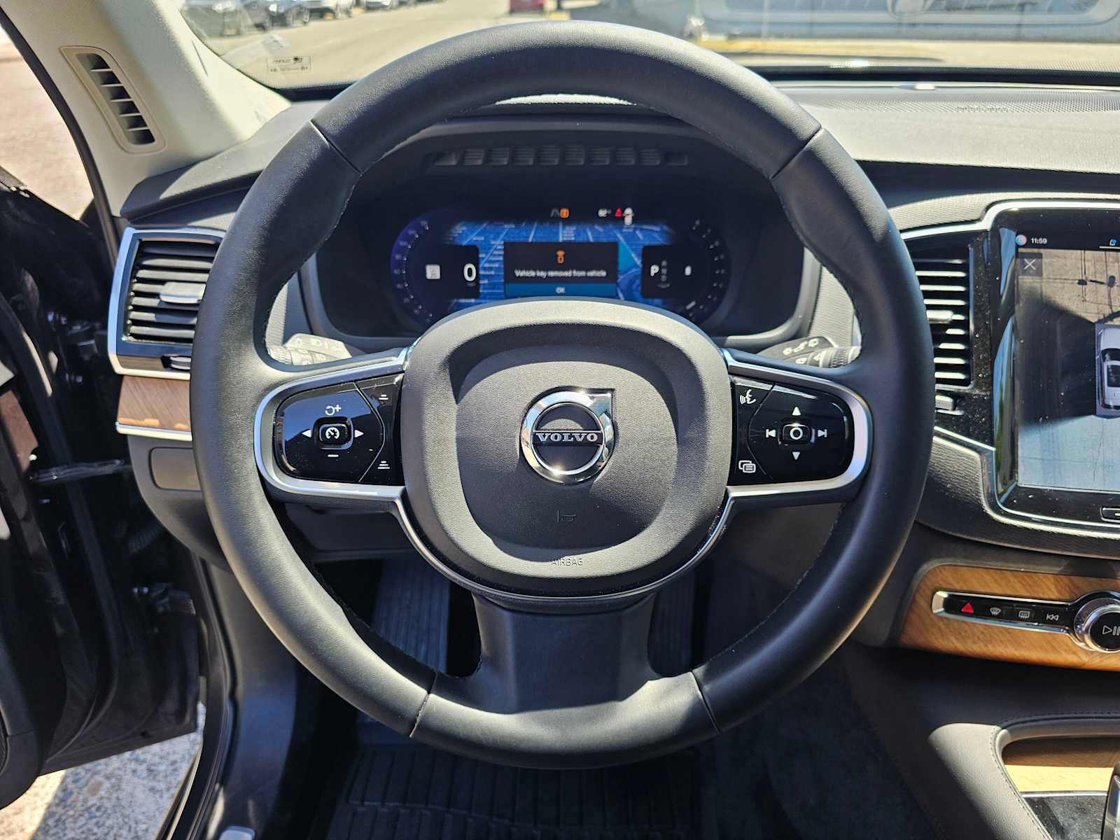 Certified 2023 Volvo XC90 B6 Plus w/ Protection Package Premier AWD/4WD image 27