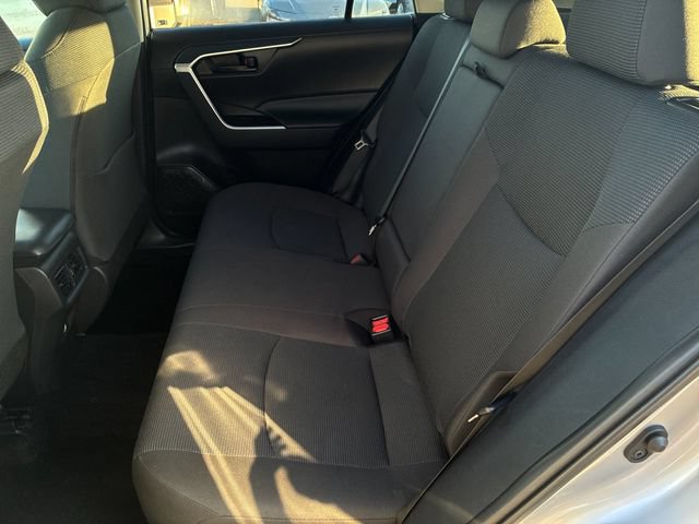 Used 2025 Toyota RAV4 LE FWD image 10