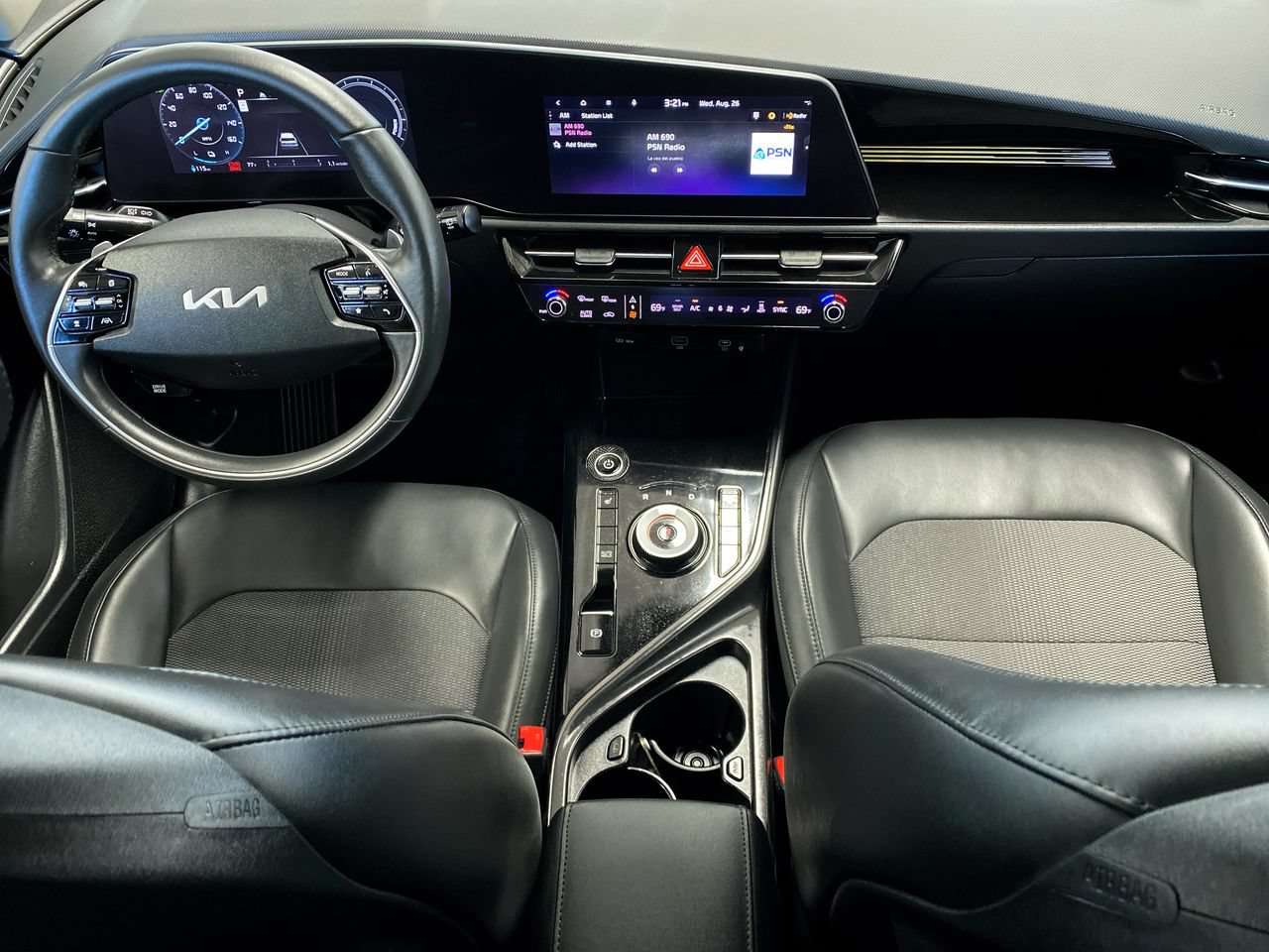 Certified 2023 Kia Niro Wind FWD image 31