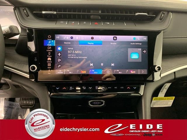 New 2026 Jeep Grand Cherokee Altitude AWD/4WD image 13