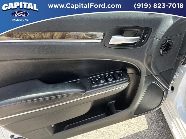 Used 2018 Chrysler 300 Limited w/ Safetytec Plus Group AWD/4WD image 20