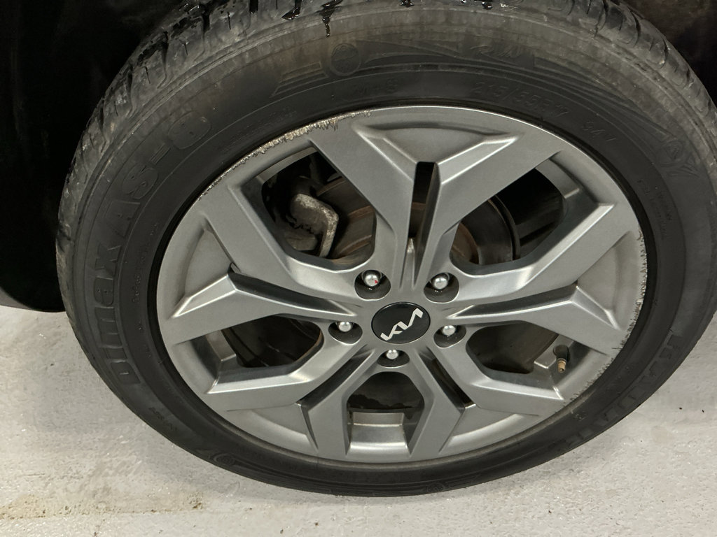 Used 2024 Kia Seltos S FWD image 5
