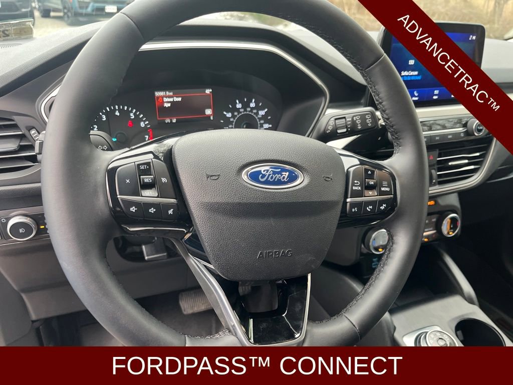 Used 2022 Ford Escape SEL image 10