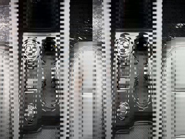 New 2026 Ford Explorer Active w/ Active Comfort Package image 16