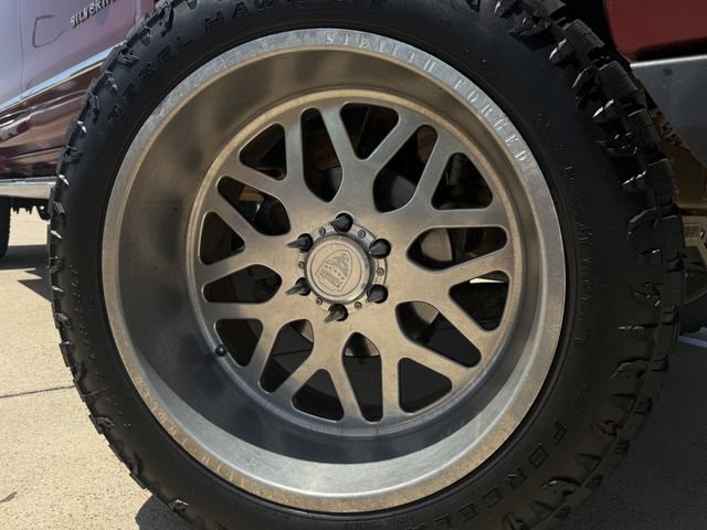 Used 2018 Chevrolet Silverado 1500 LTZ Z71 w/ LTZ Plus Package AWD/4WD image 10