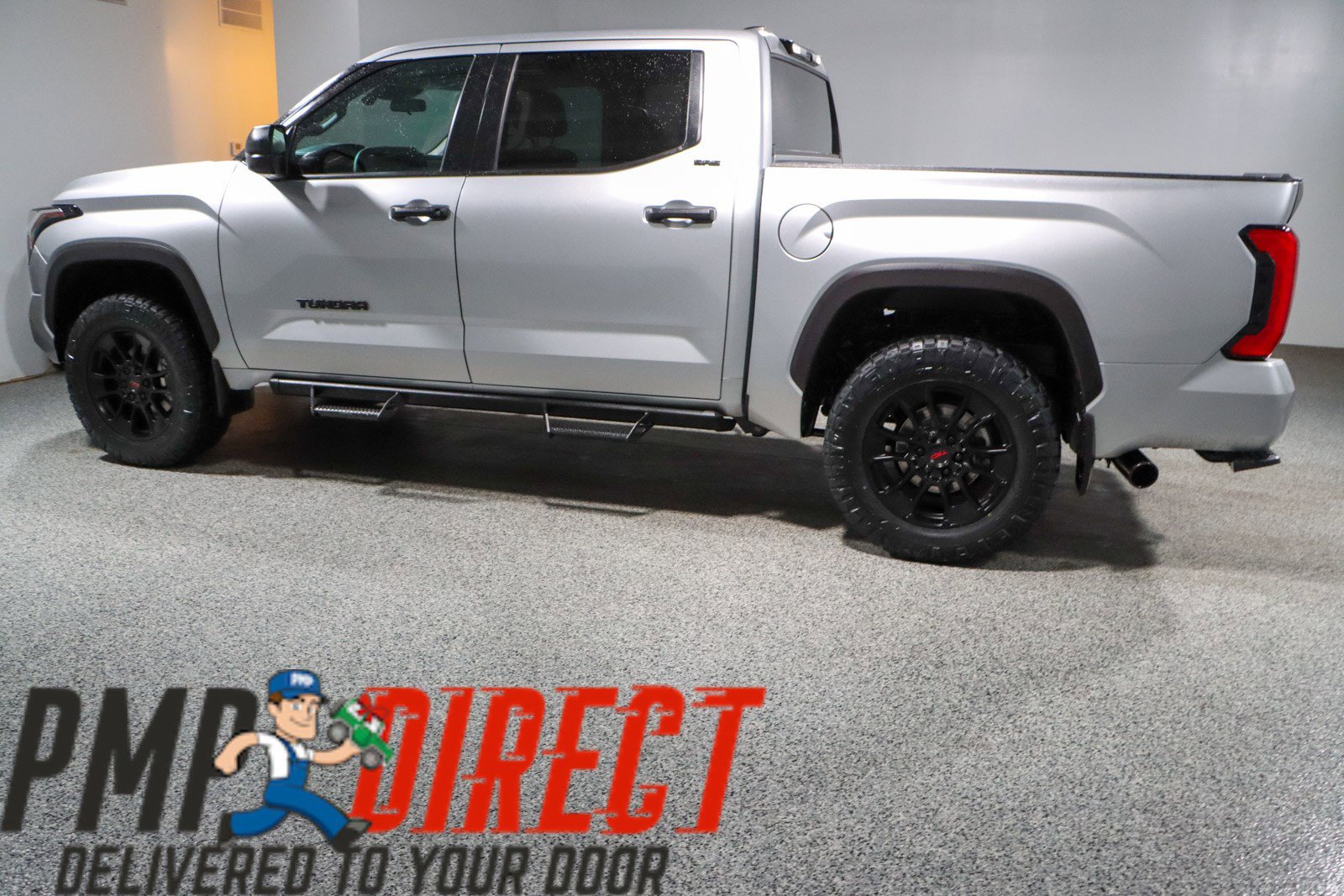 Used 2024 Toyota Tundra SR5 AWD/4WD image 11