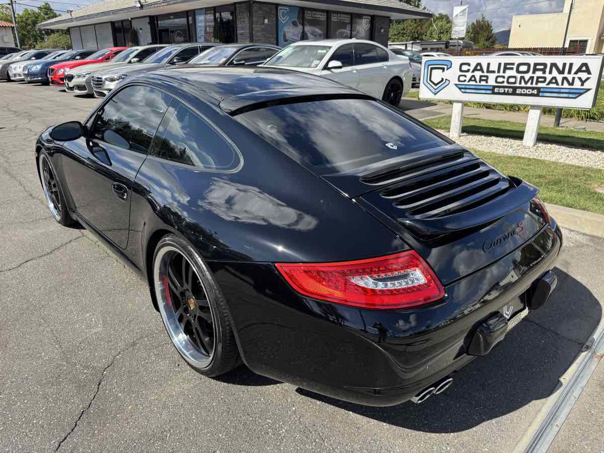 Used 2008 Porsche 911 Carrera S image 3