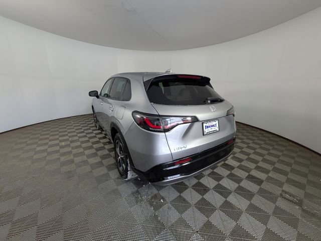 Used 2024 Honda HR-V EX-L image 11
