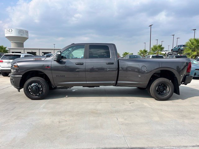 New 2027 RAM 3500 Lone Star AWD/4WD image 4